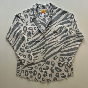 Ruby Rd Cream Gray Animal Print Shacket Zebra Leopard Snap Button Size M